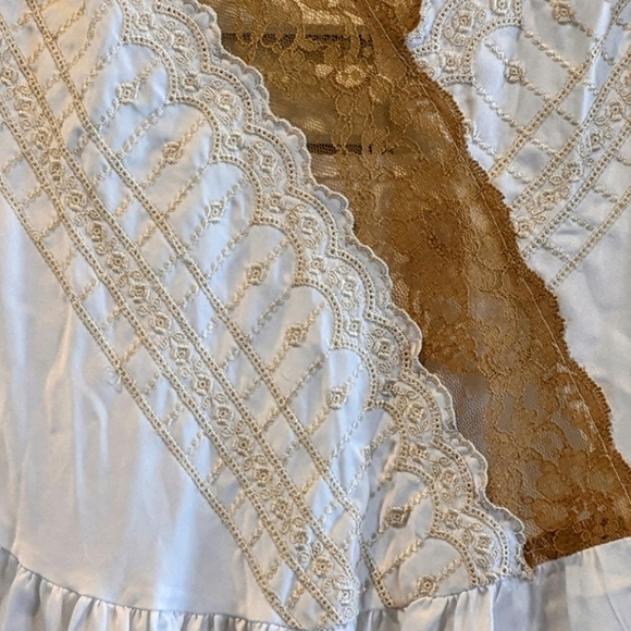 Vintage Satin Slip with Beige Trim long maxi length - Picture 2 of 3